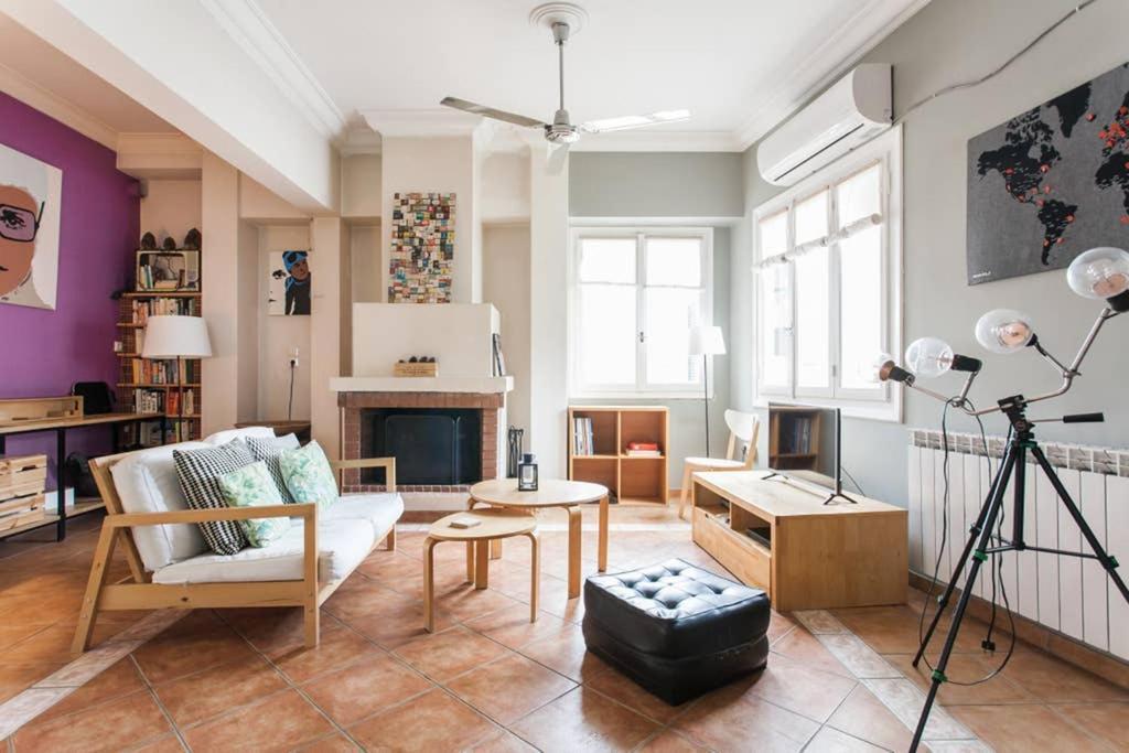 Mid Century 3 Bdr City Centre Townhouse Афіни Екстер'єр фото
