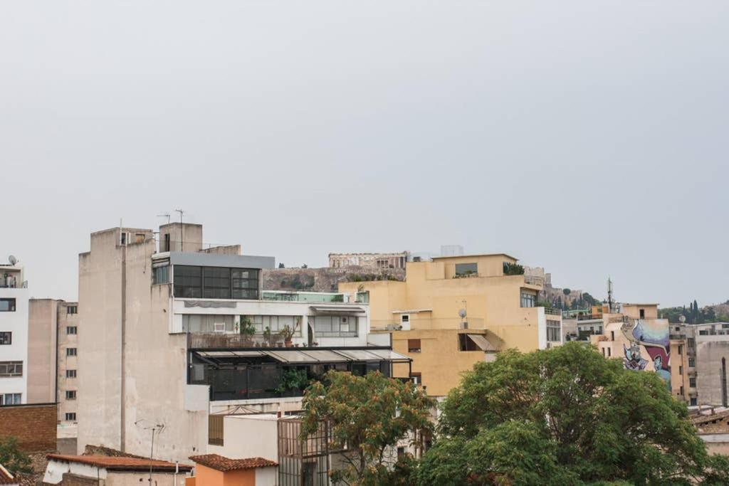 Mid Century 3 Bdr City Centre Townhouse Афіни Екстер'єр фото